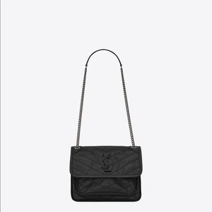 Gorgeous saint laurent women's bag🌺🌸